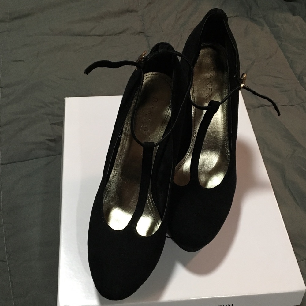 Black Suede T strap Heels